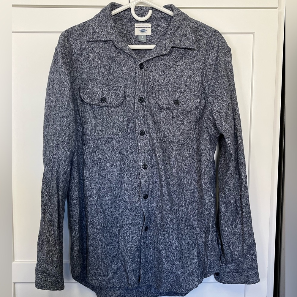 Old Navy Shirt Regular Fit Black and White (Gray) plaid button up size Large